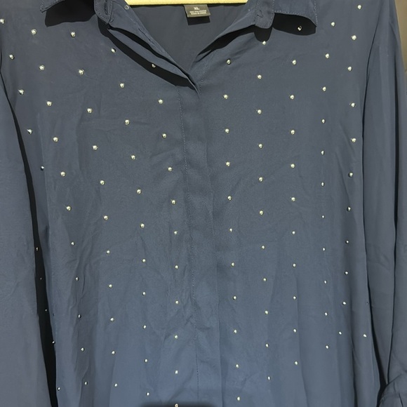 Women’s size XL | Investments | Navy Button Down Shirt with Stud Details - Picture 4 of 8